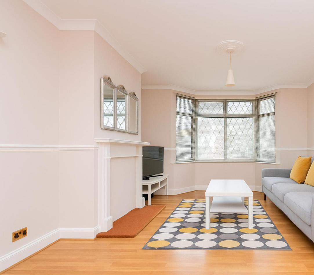 Beautiful Bright Three Bedroom House In Brighton And Hove With Free Parking Екстериор снимка